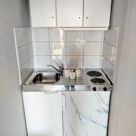 Europa - Family And Senior Friendly Hotel 2*