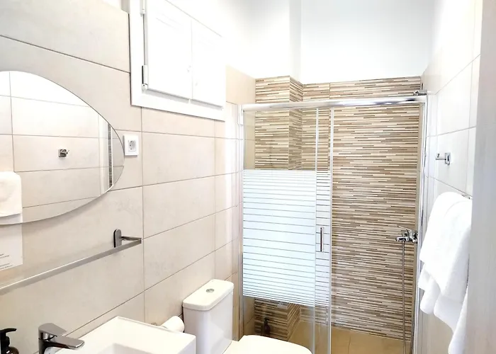 Europa - Family And Senior Friendly 2* Kavala